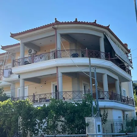 Ornela's Appartamento Yiannidhes