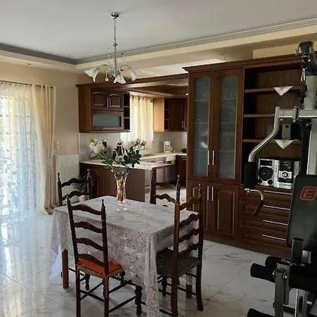 Ornela's Apartment Yiannidhes
